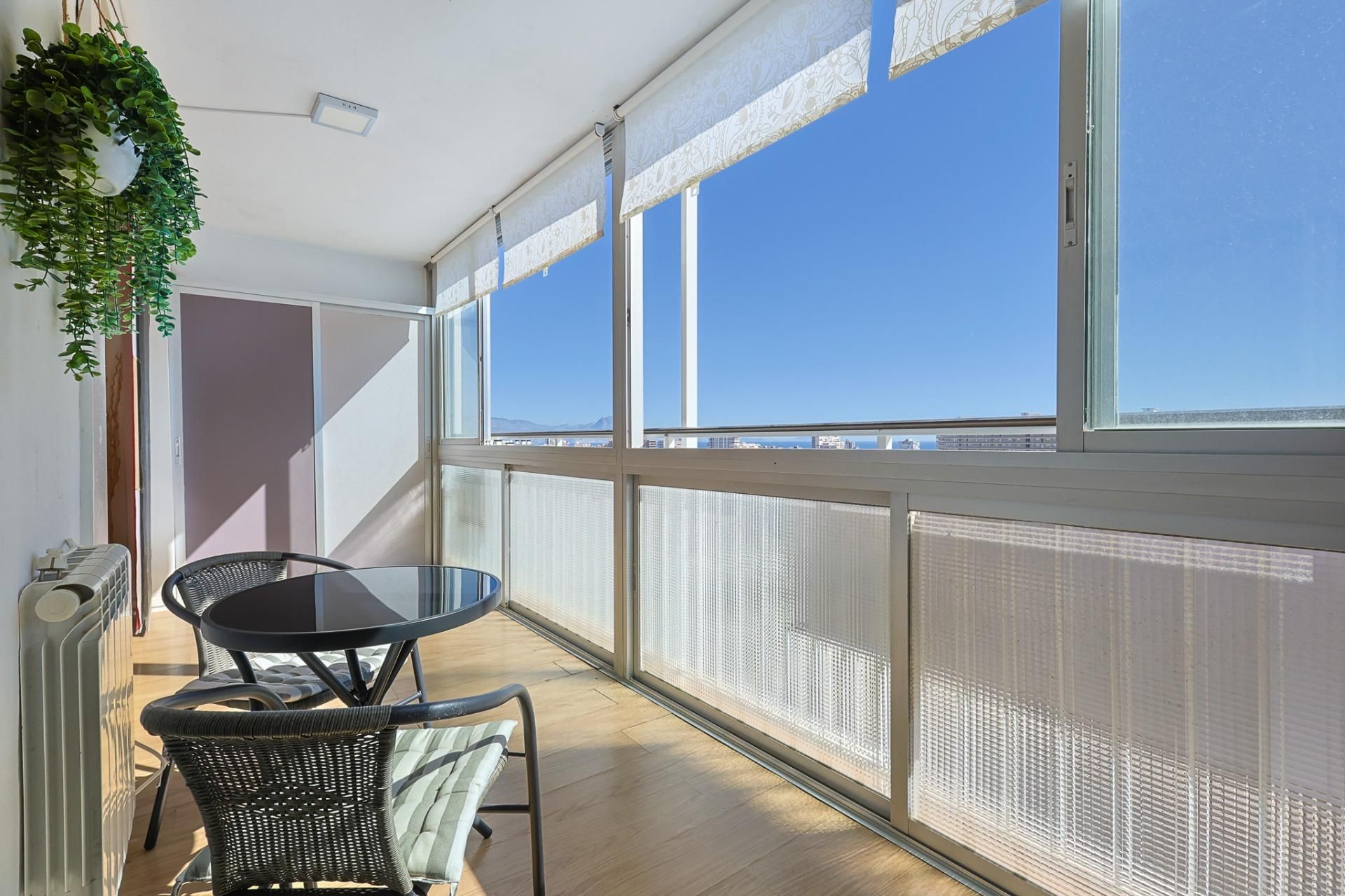 Piso en venta en Calle Calle Catedrático Abelardo Rigual, Playa de San Juan