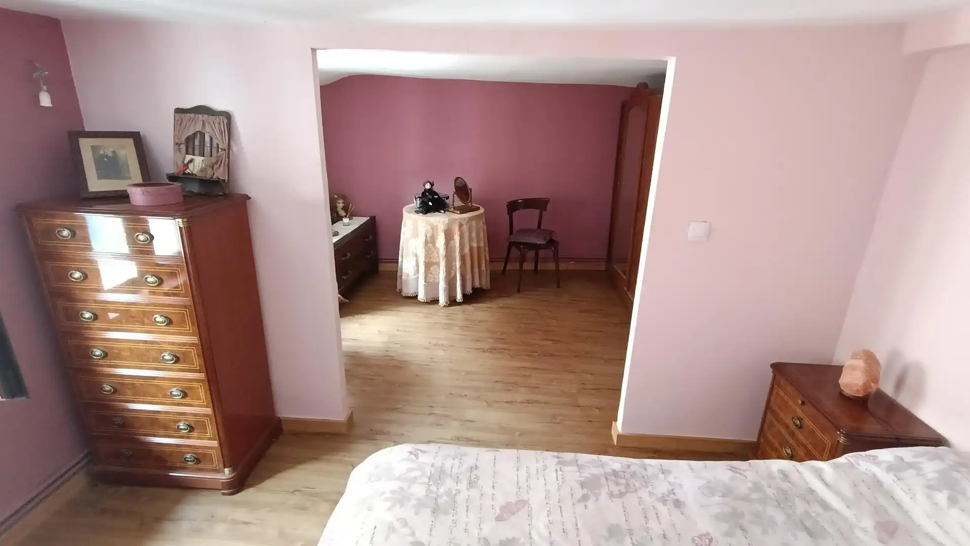Bedroom of Detached homes for sale in Madrigal del Monte  with Heating and Terrace