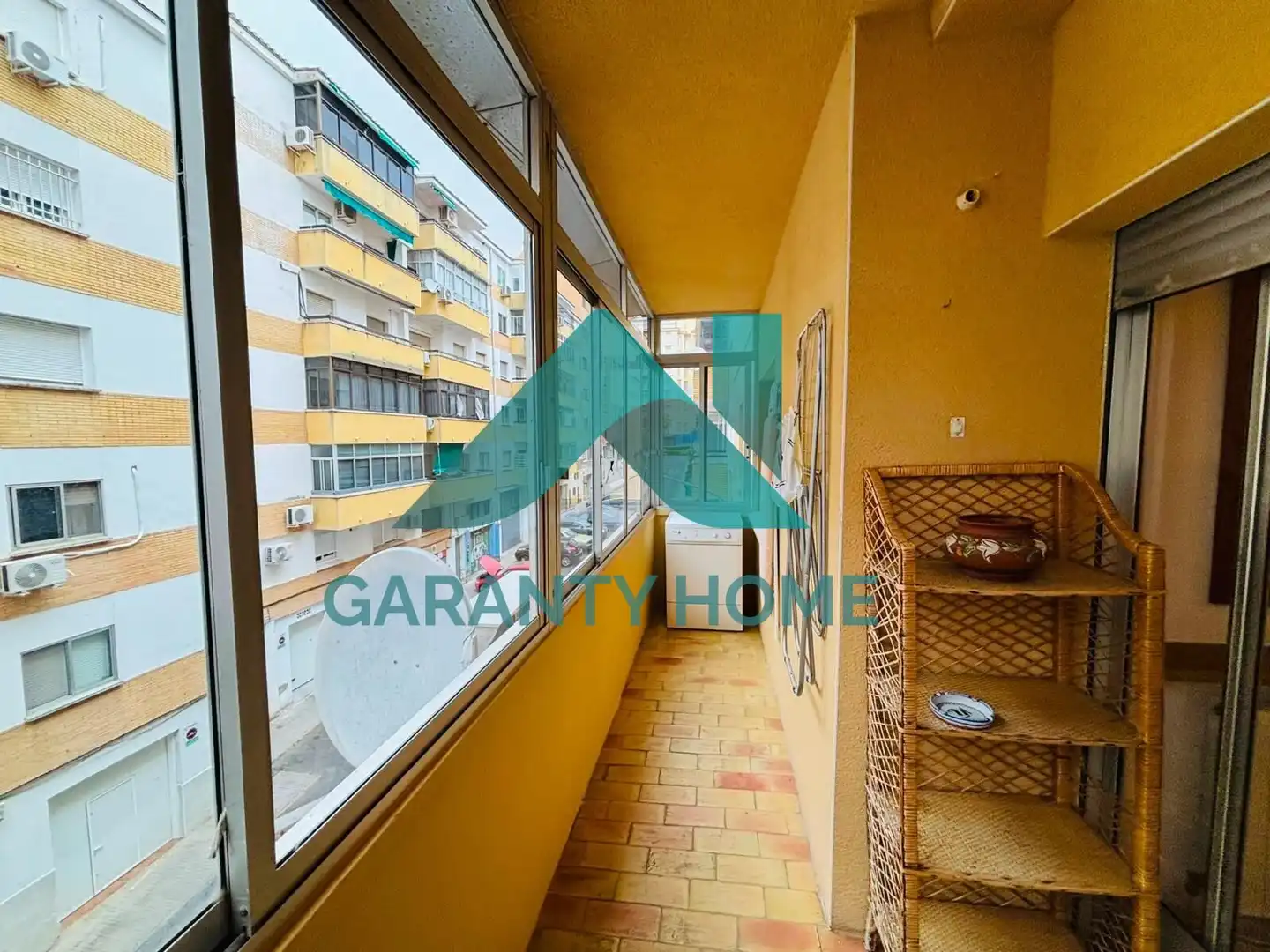 Vista exterior de Pis per a compartir en Cáceres amb Aire condicionat, Calefacció i Terrassa