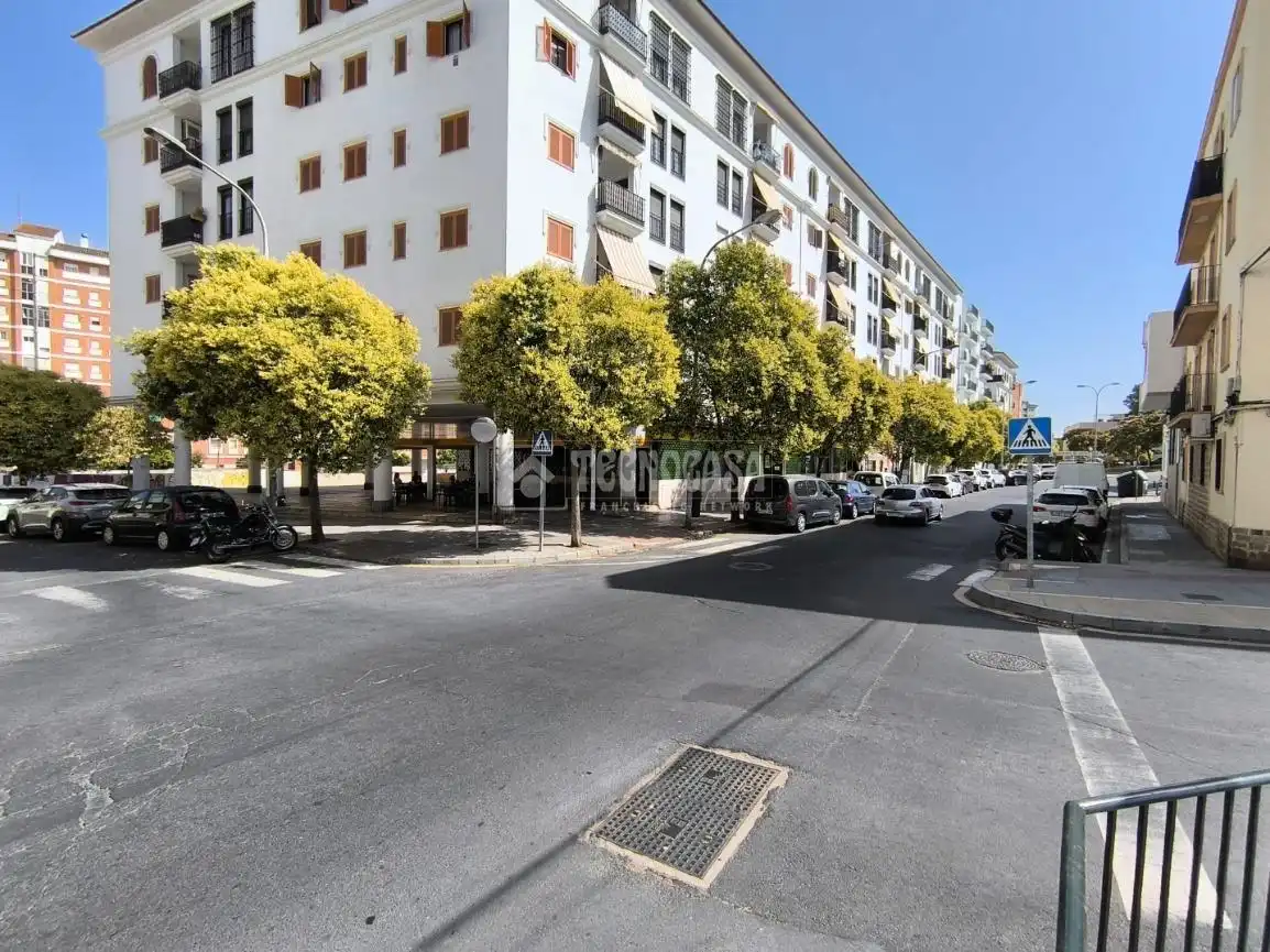 Vista exterior de Pis en venda en Huelva amb Aire condicionat, Traster i Balcó