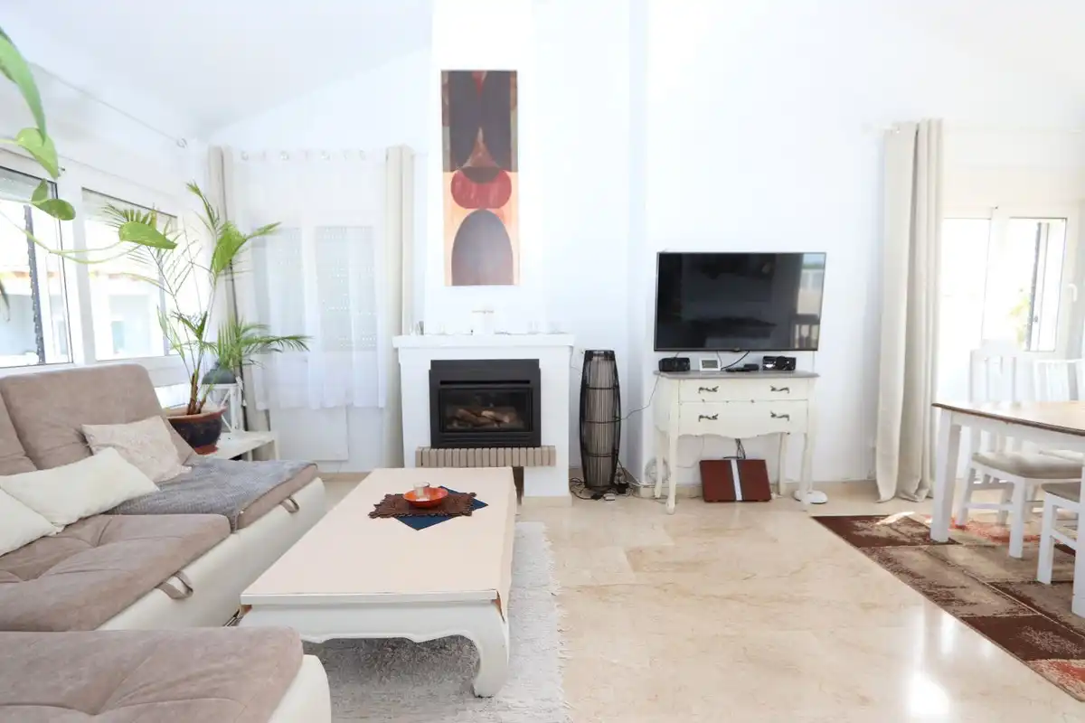 Sala de estar de Casa o chalet en venta en Alicante / Alacant con Aire acondicionado, Jardín privado y Terraza
