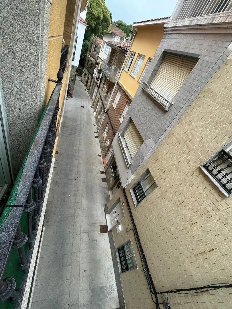Vista exterior de Pis en venda en A Pobra do Caramiñal amb Calefacció, Traster i Moblat