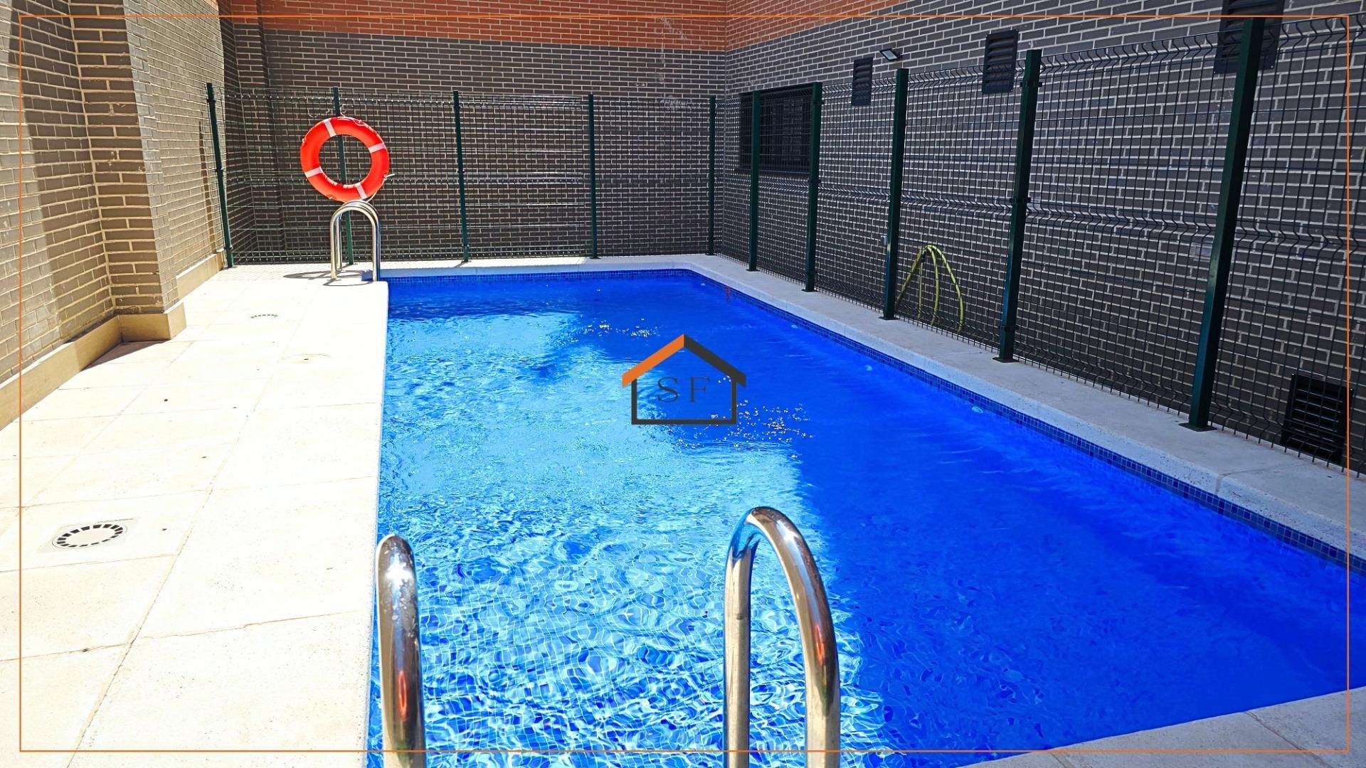 Flat to rent in Calle FRANCISCO ABRIL, Adelfas
