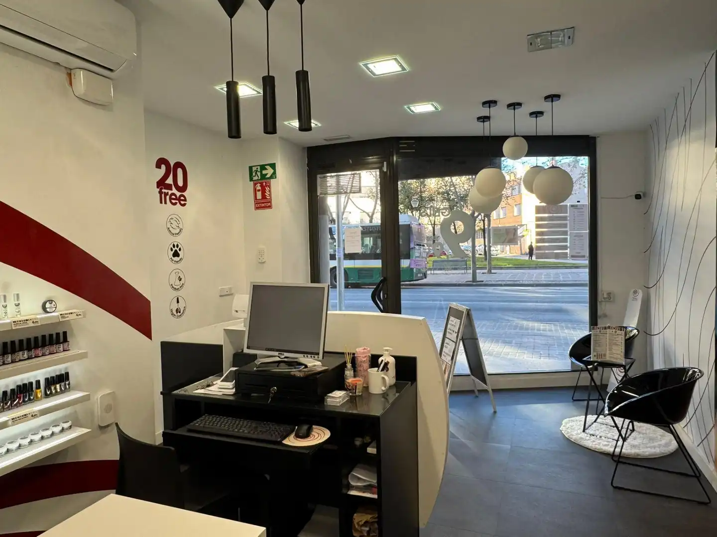 Commercial properties for transfer in Ronda de Zamenhof, Centre