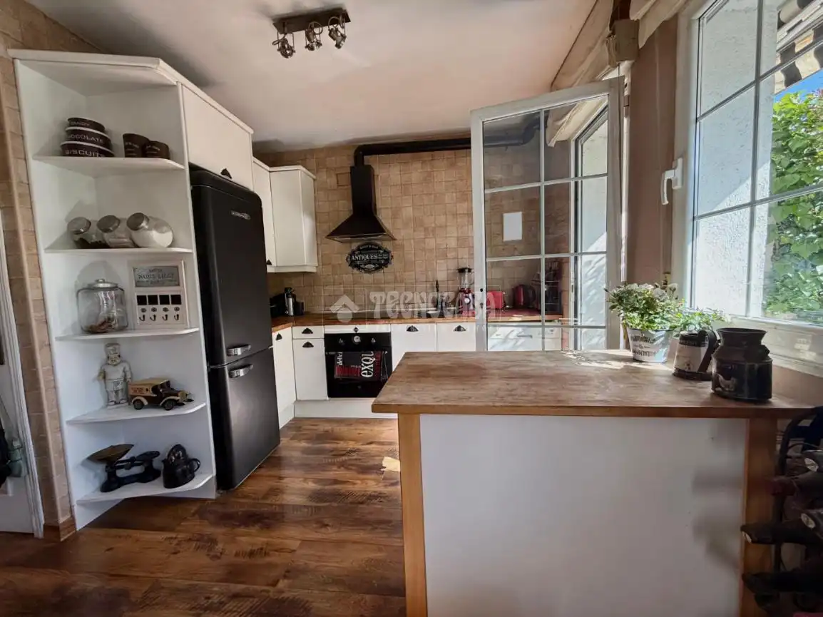 Cuina de Casa adosada en venda en Villanueva de la Cañada amb Calefacció, Jardí privat i Moblat