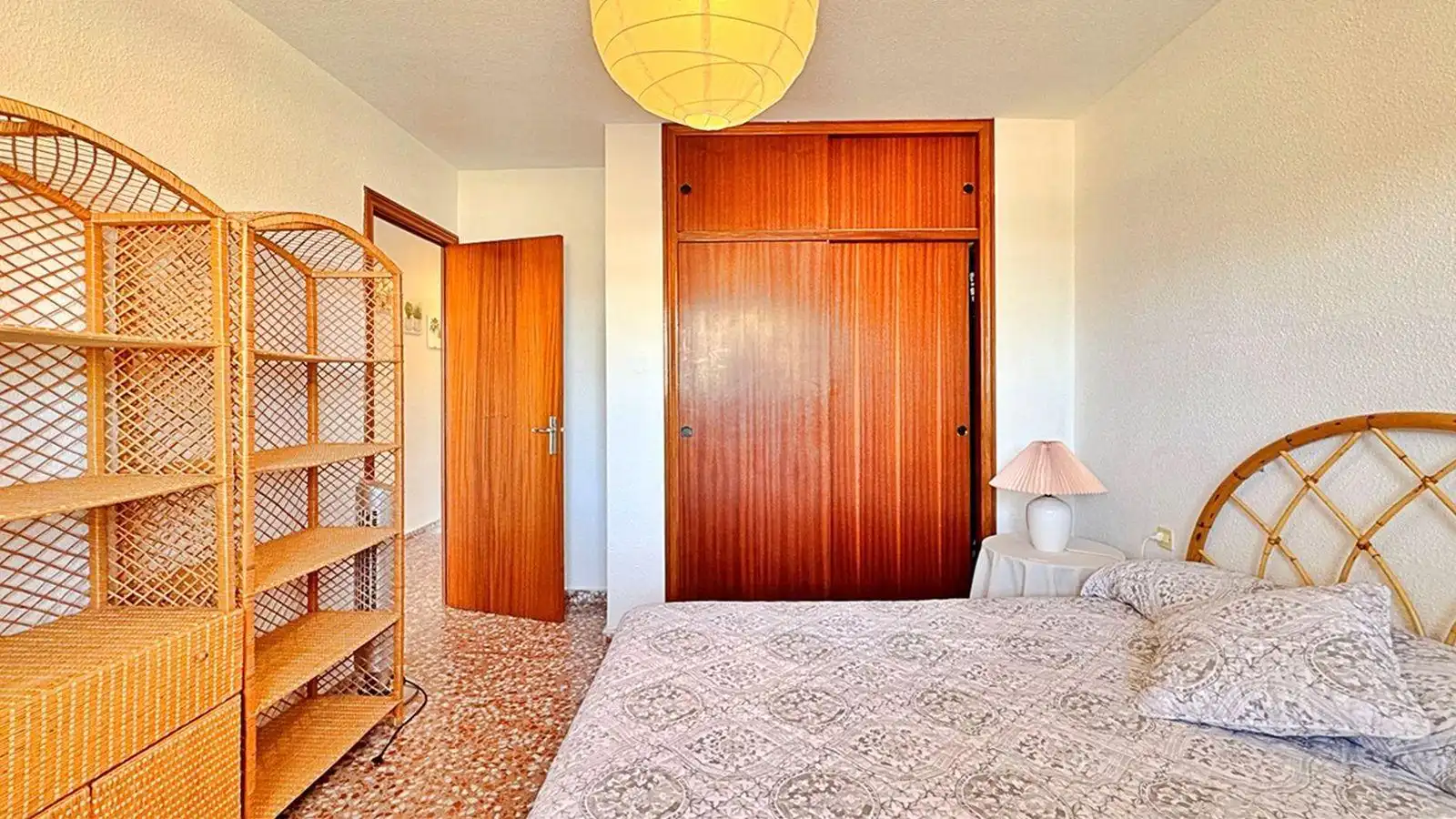 Apartament amb terrassa en venda a Calle bajamar 2, imagen 5