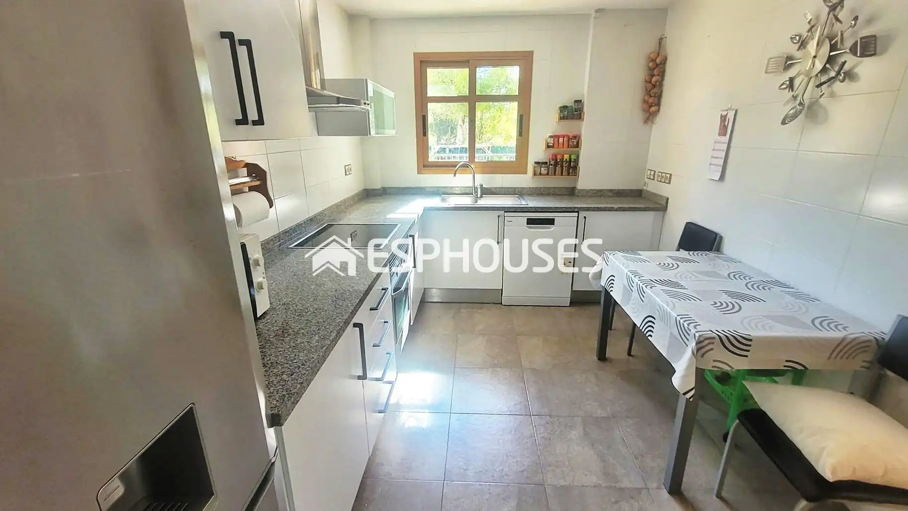 Kitchen of Houses for sale in Finestrat  with Storage room, Swimming Pool and Balcony