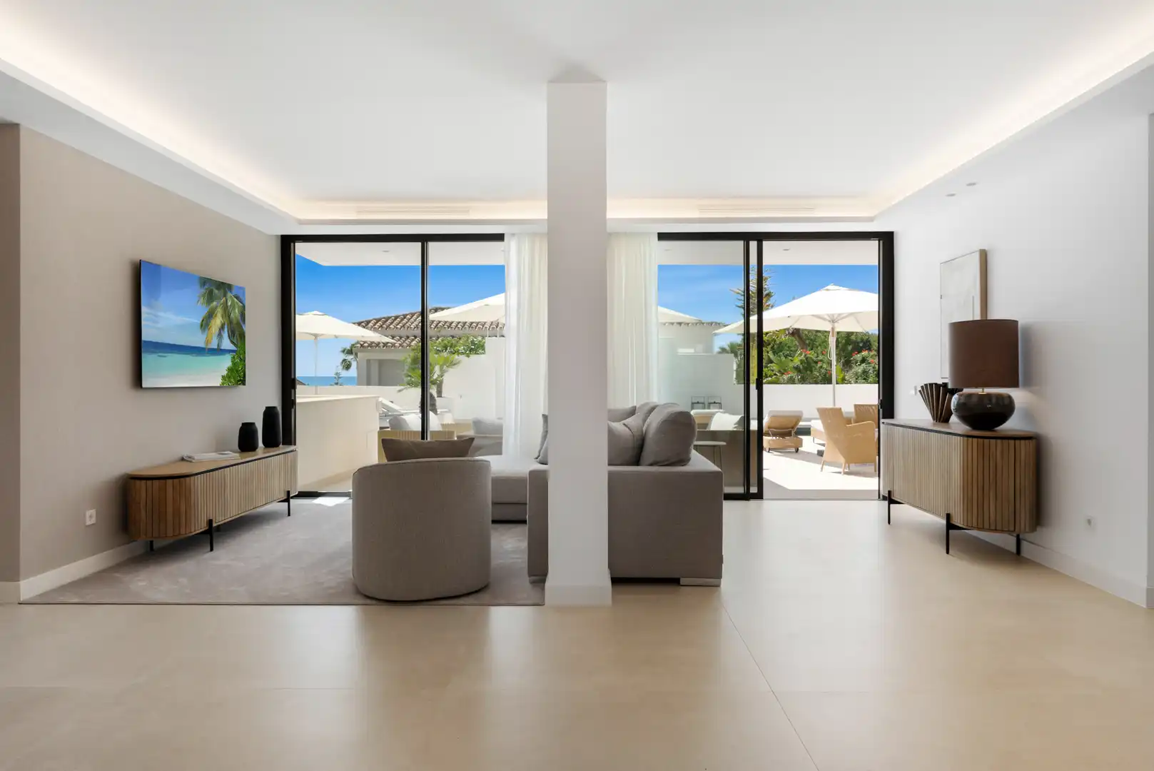 Chalet con piscina en venta en Las Chapas - El Rosario, imagen 41
