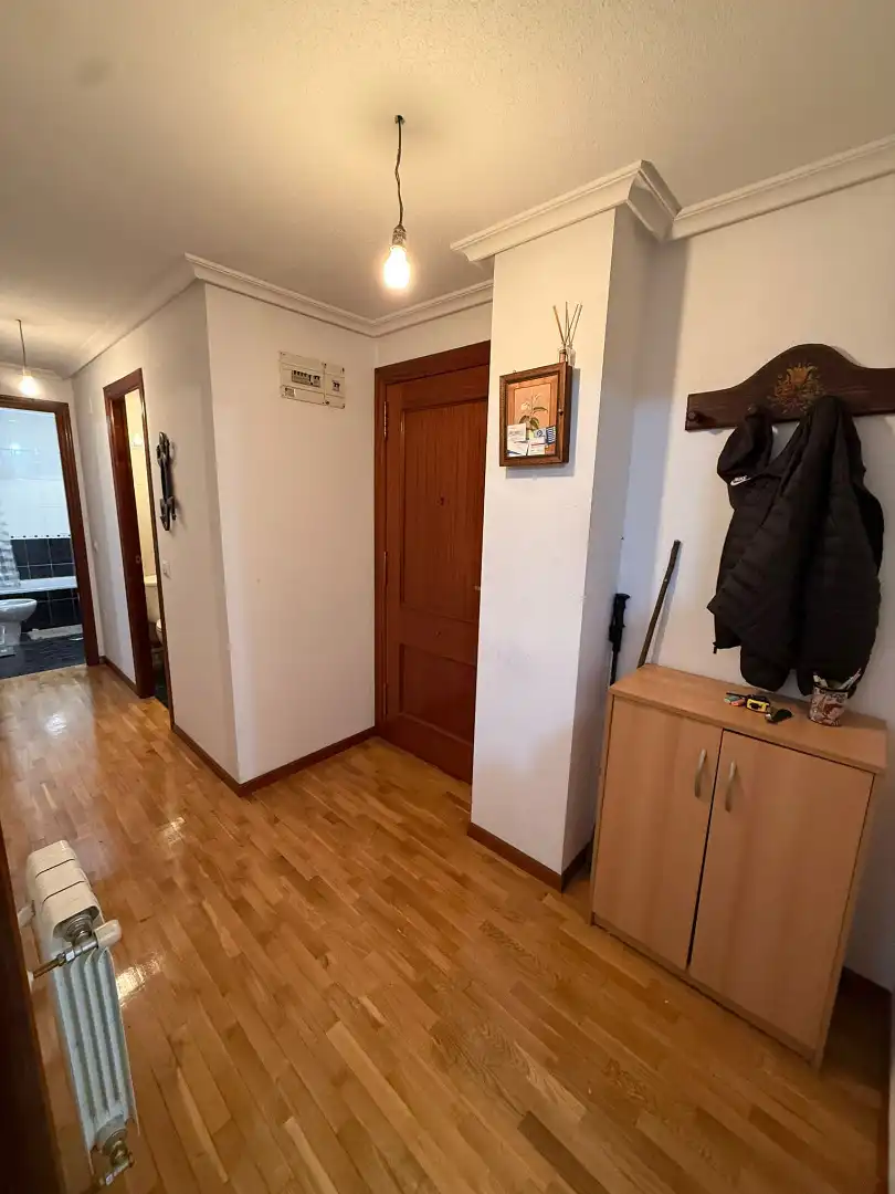 Wohnung zum Verkauf in Oviedo  mit Heizung, Terrasse und Abstellraum