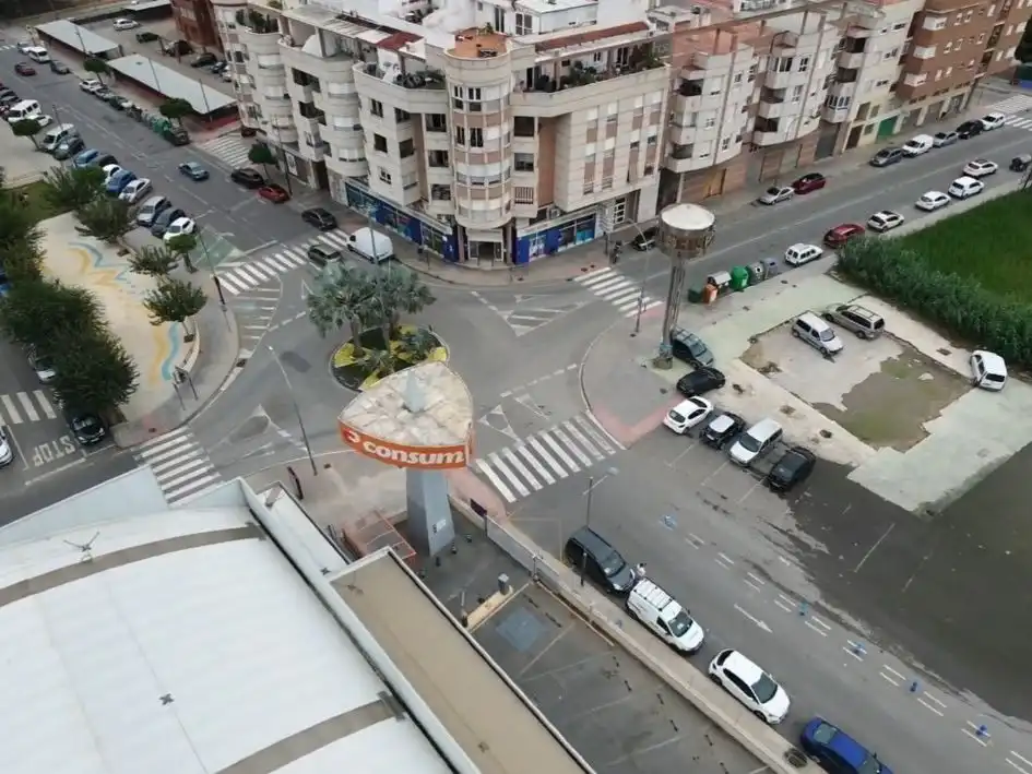 Vista exterior de Local de alquiler en Orihuela ciudad