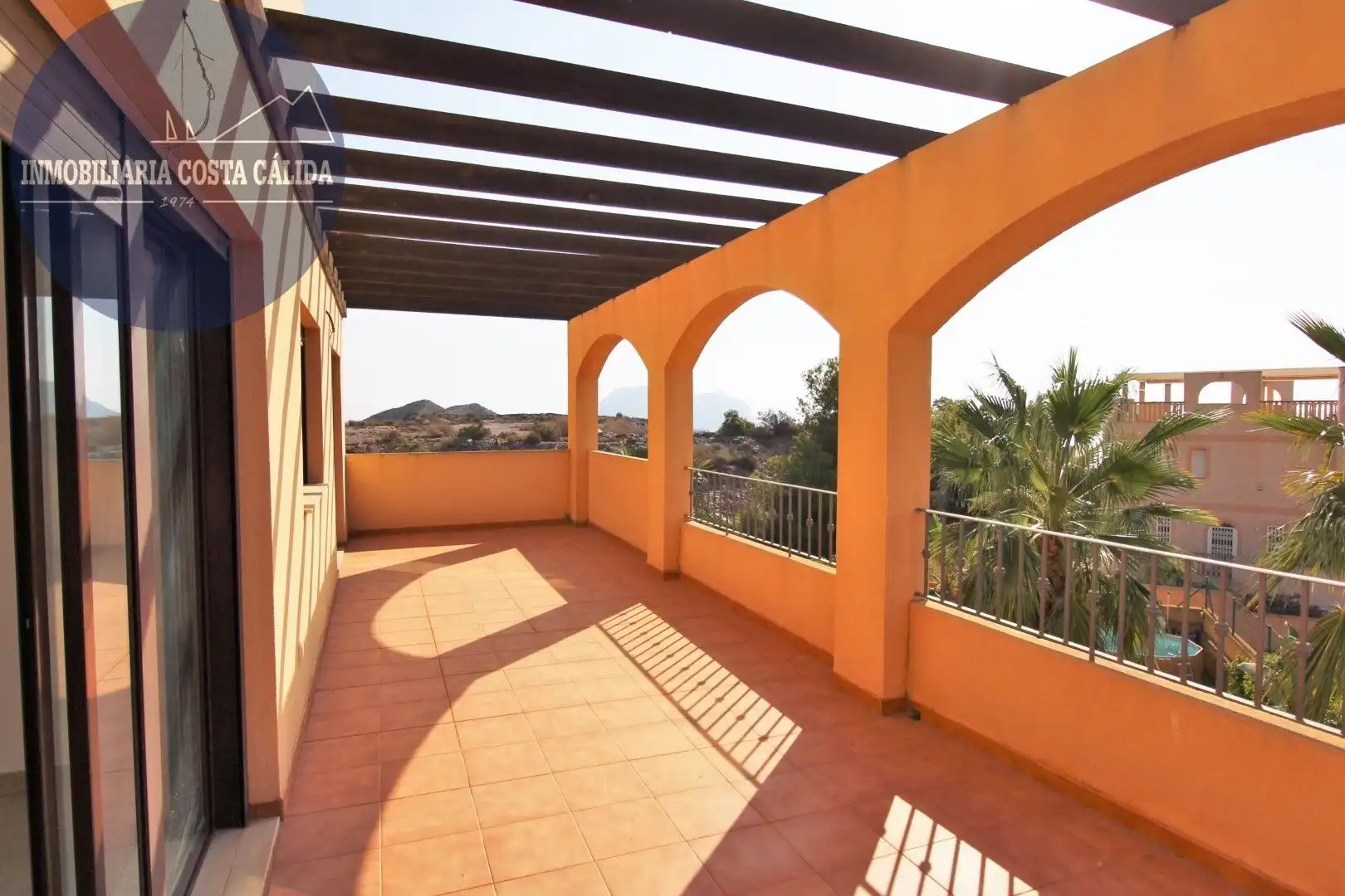 Apartament amb terrassa en venda a Los Collados-Los Geraneos