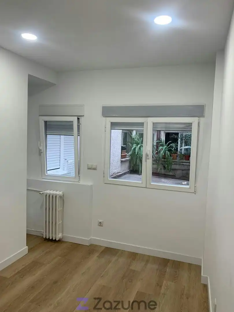 Terraza de Piso de alquiler en Madrid con Aire acondicionado, Calefacción y Horno
