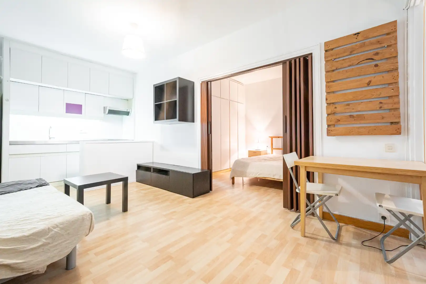 Wohnung zum Verkauf in Barcelona mit Klimaanlage und Heizung