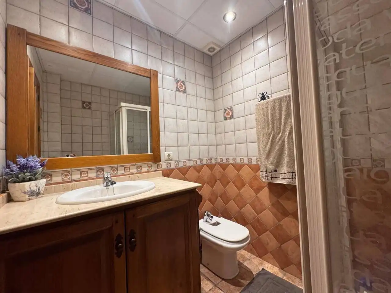 Baño de Casa o chalet en venta en Manilva con Aire acondicionado, Calefacción y Jardín privado