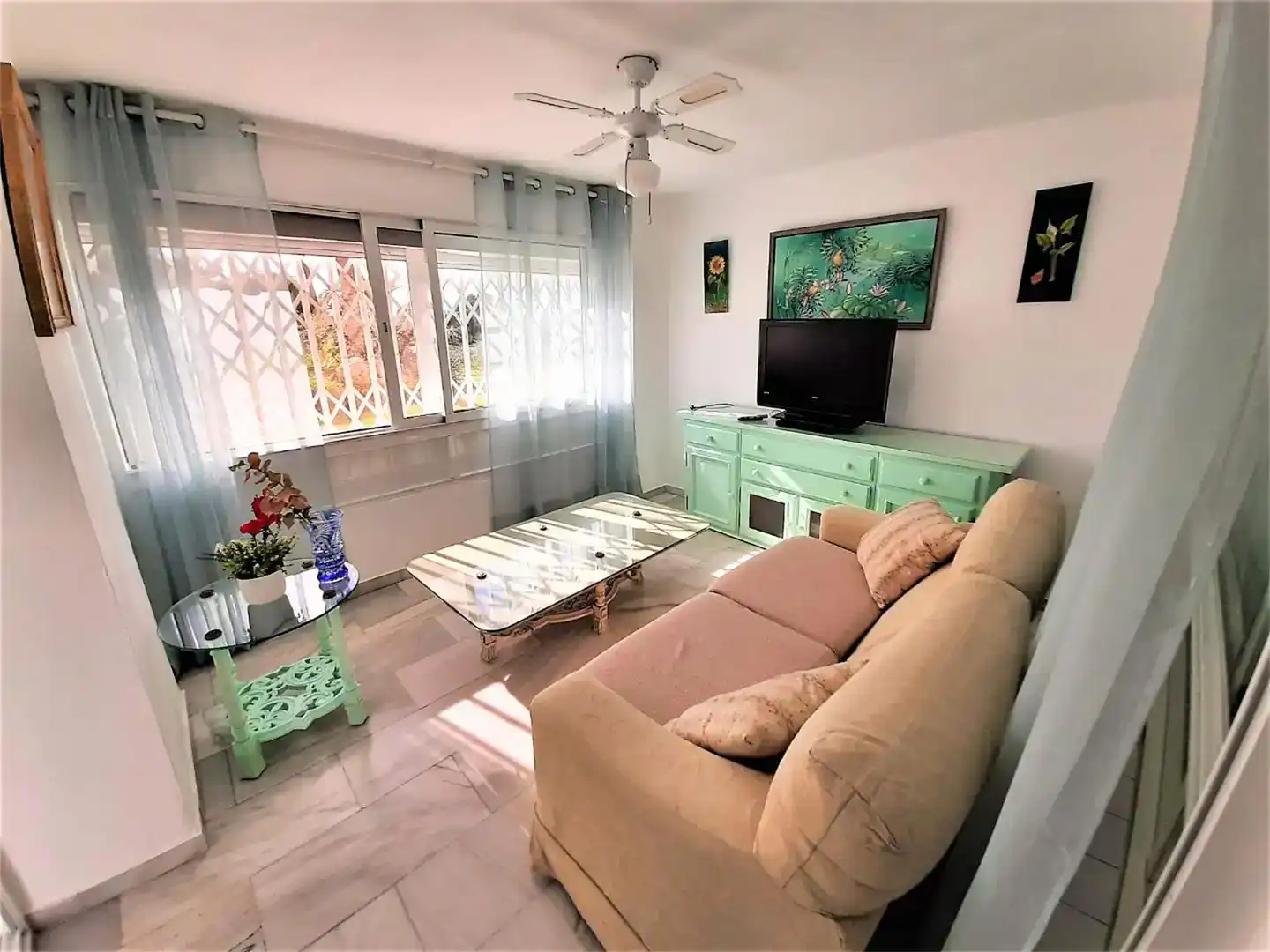 Sala d'estar de Apartament de lloguer en Marbella