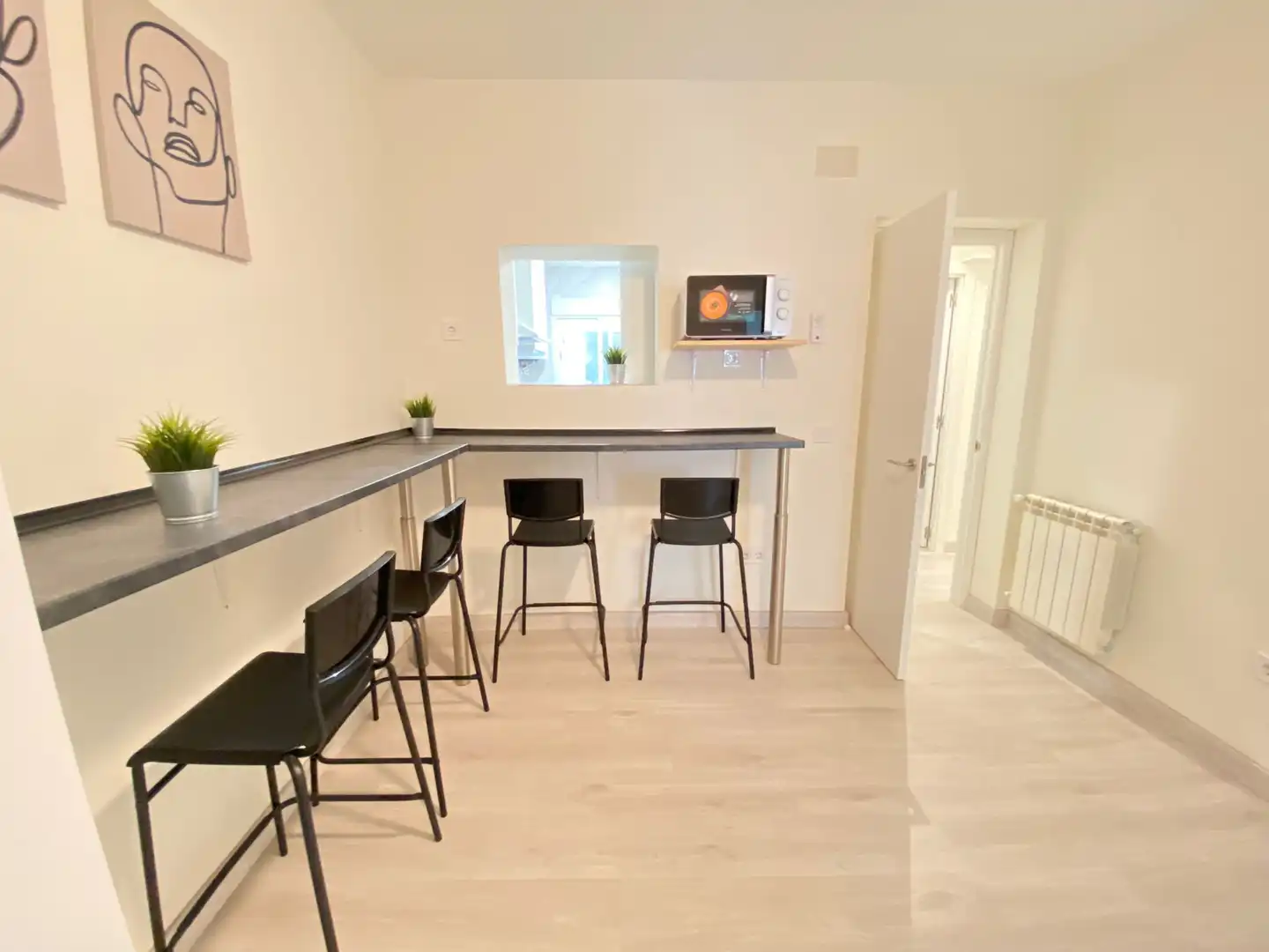 Habitació a Calle Amos de Escalante, 12, Pueblo Nuevo