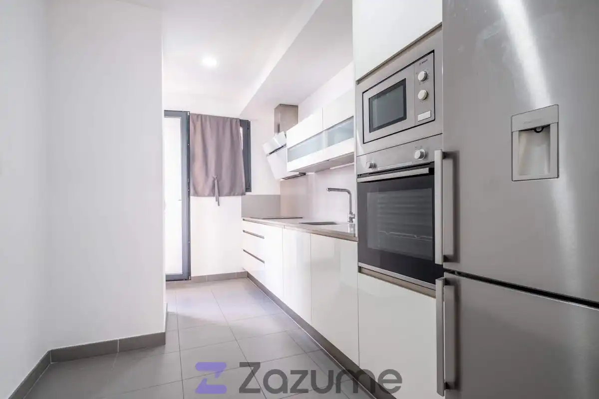 Kitchen of Flat for rent in  Zaragoza Capital  with Air Conditioner, Heating and Storage room