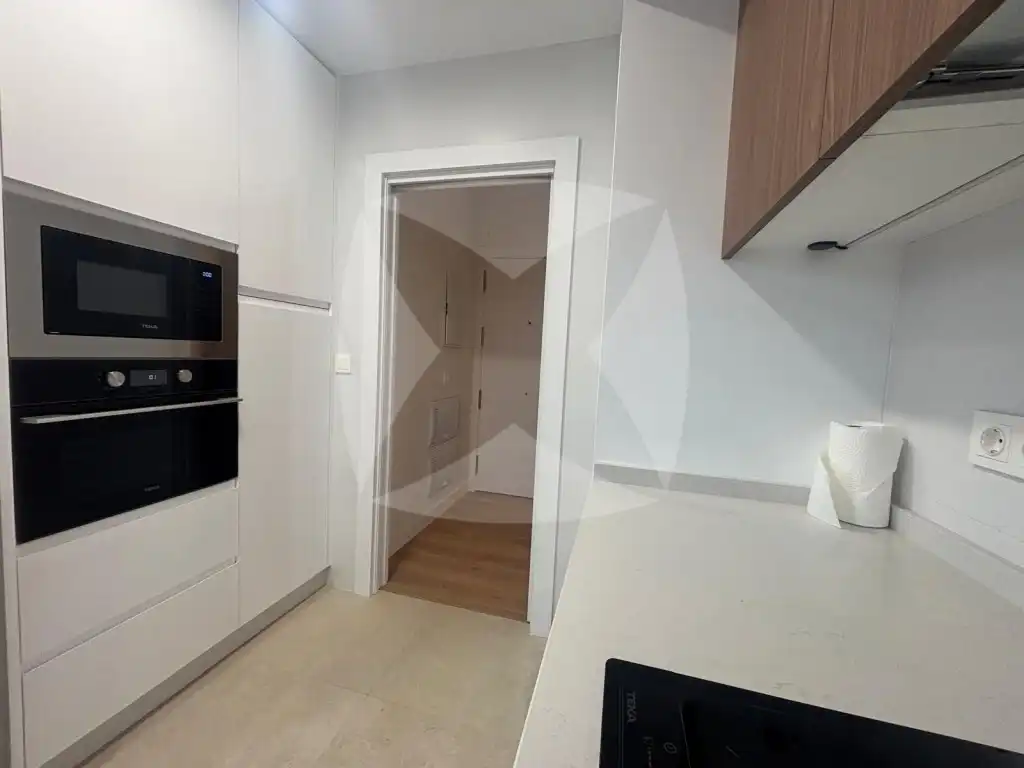 Küche von Wohnung zur Miete in Badajoz mit Klimaanlage, Privatgarten und Terrasse