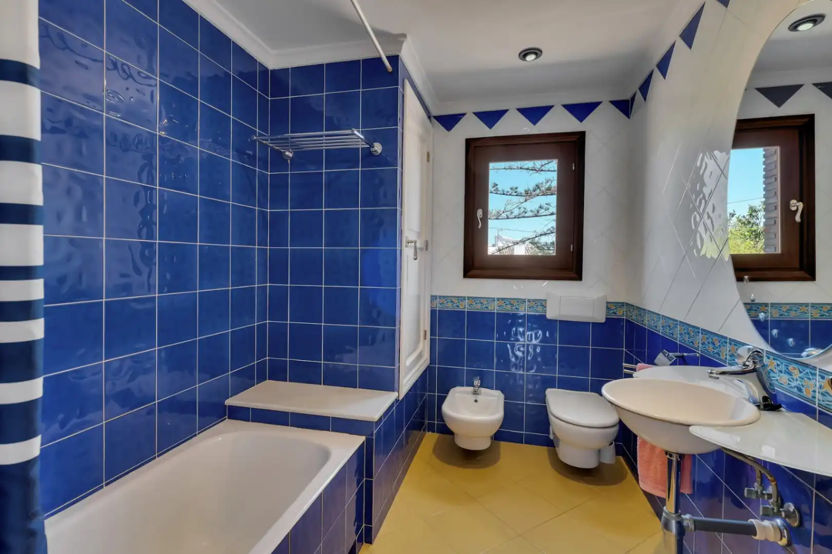 Bathroom of Houses for sale in Jávea / Xàbia  with Air Conditioner, Heating and Private garden