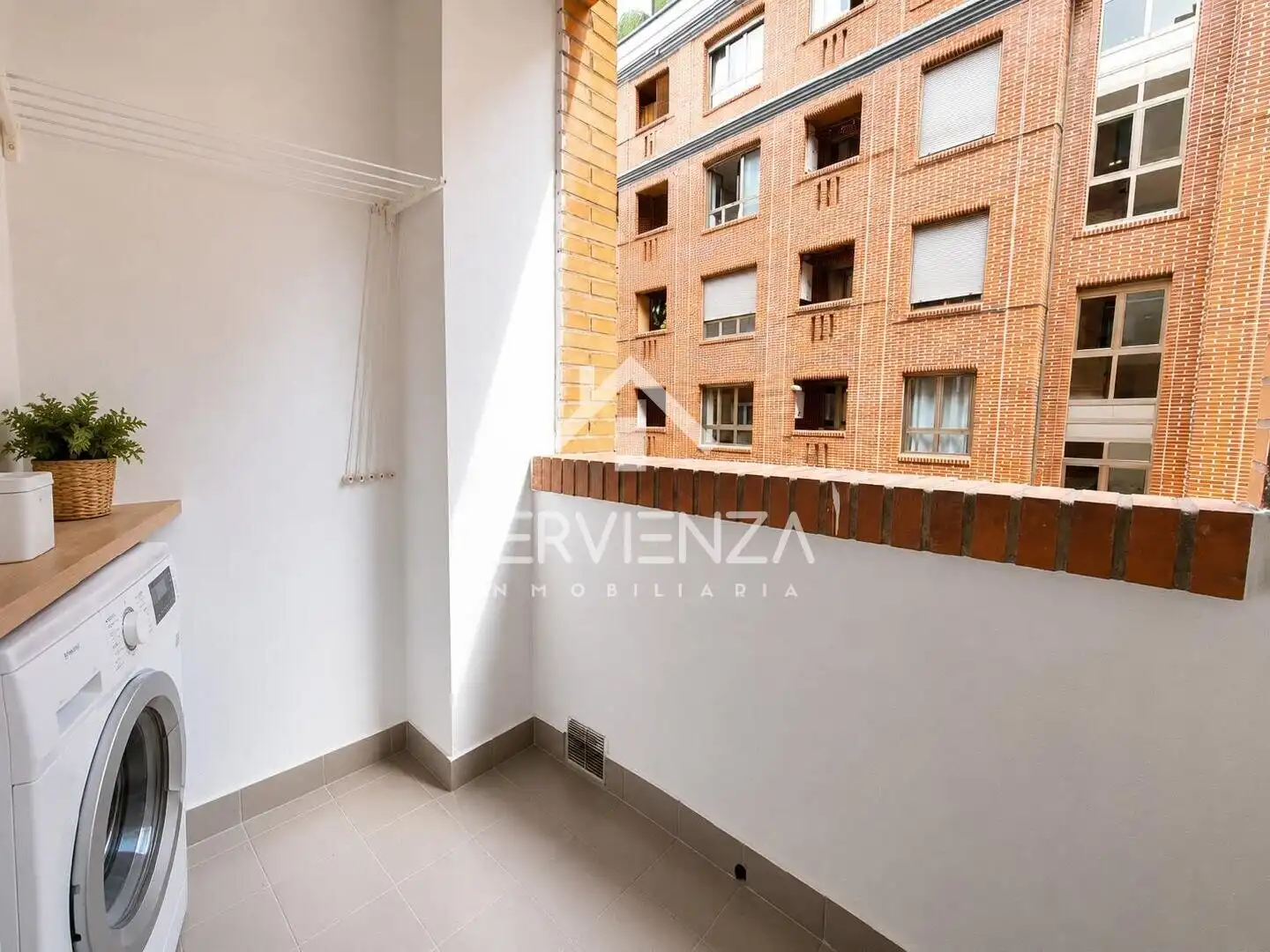 Terrassa de Pis en venda en Oviedo 