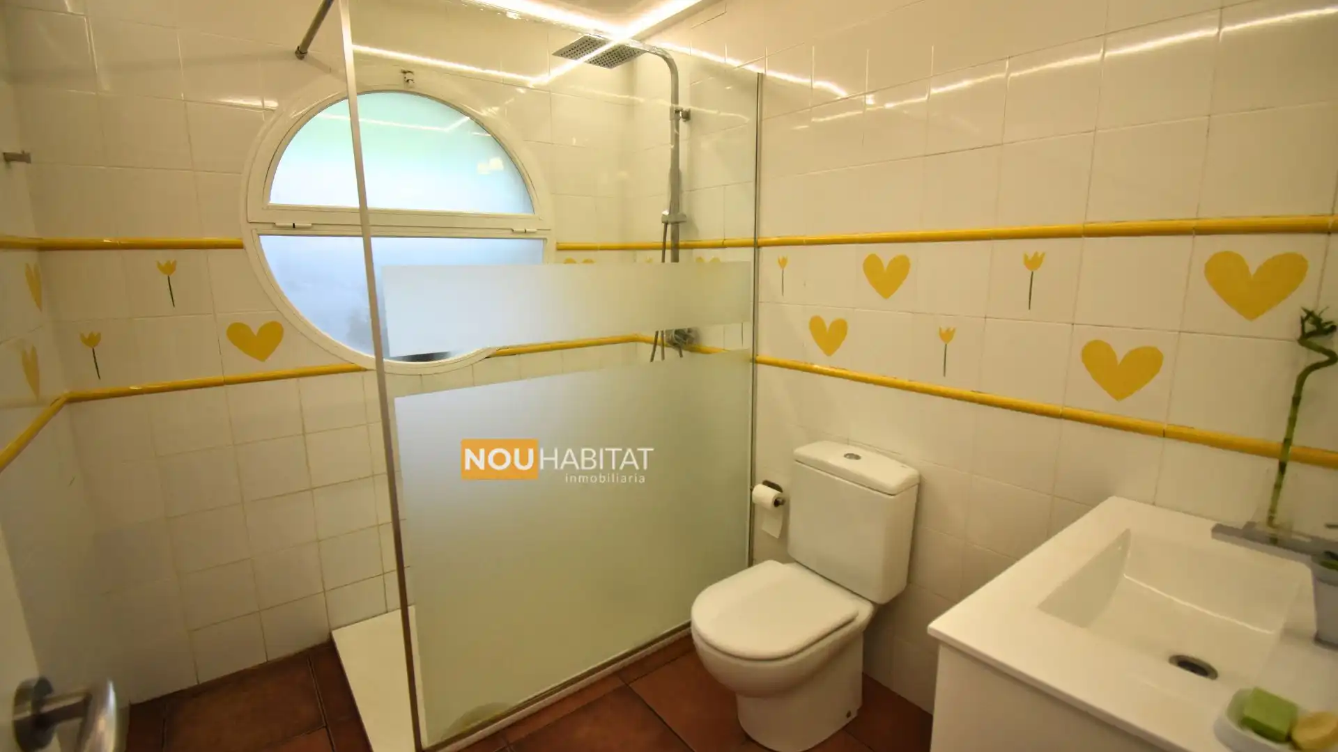 Baño de Casa o chalet en venta en Turís con Aire acondicionado, Calefacción y Jardín privado