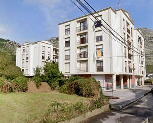 Exterior view of Flat for sale in Castro-Urdiales  with Private garden and Balcony