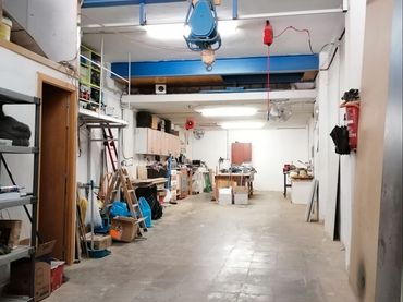 Local comercial en venda a Carrer de l'Anoia
