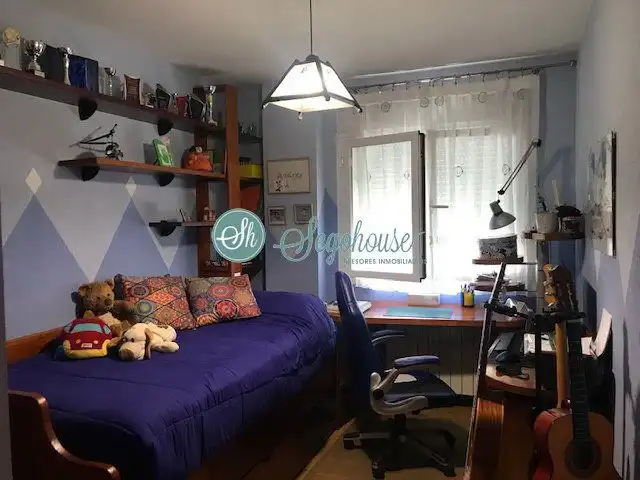 Bedroom of Flat for sale in Santa María la Real de Nieva  with Parquet flooring, Terrace and Storage room