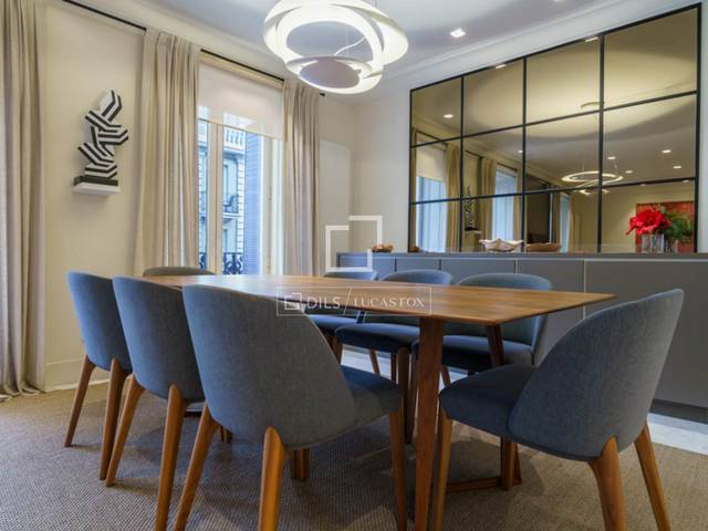 Piso en Alquiler en Castellana