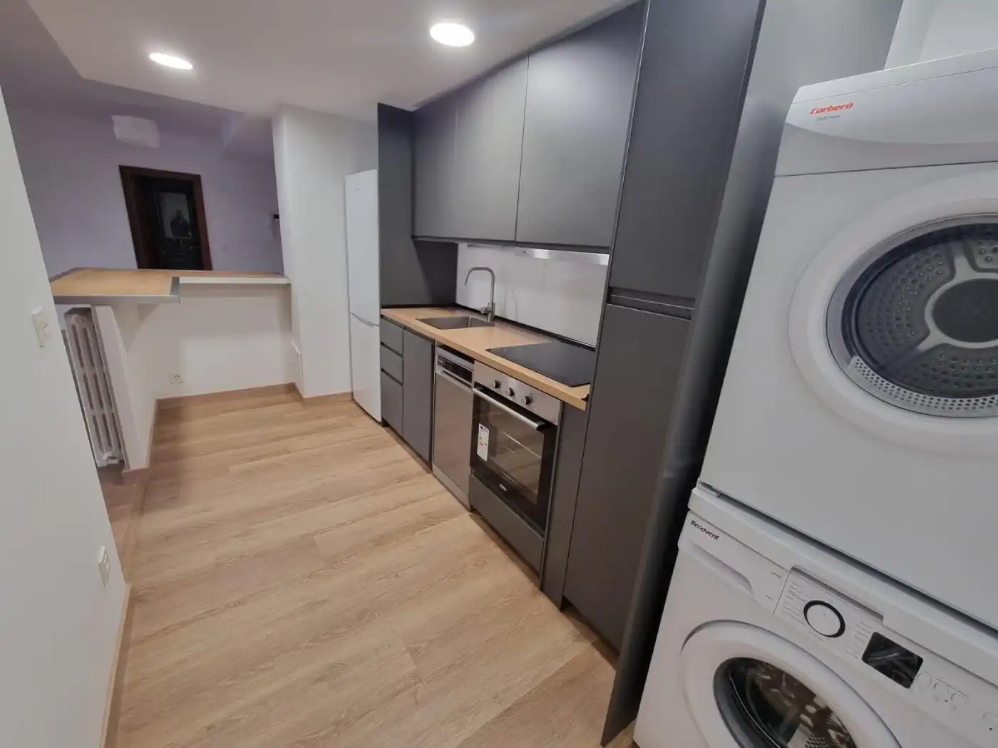 Cocina de Piso de alquiler en Zaragoza con Calefacción, Parquet y Horno