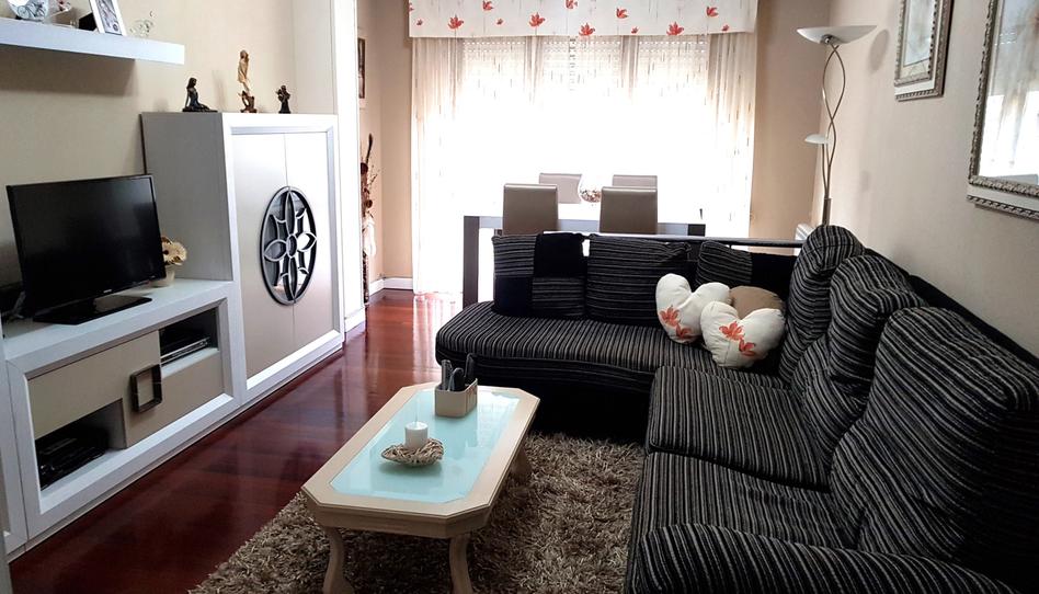 Foto 1 de Pis en venda a Los Corrales de Buelna - Av Cantabria, Los Corrales de Buelna , Cantabria