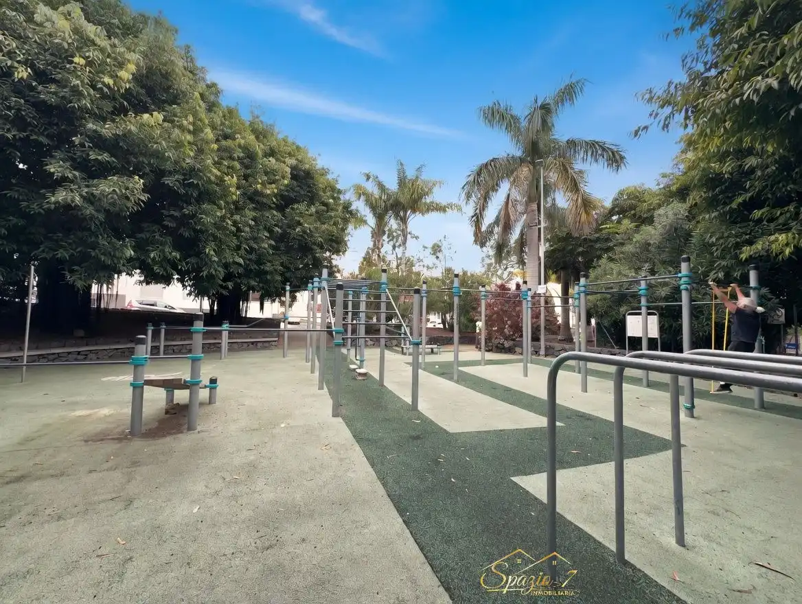 Vista exterior de Piso en venta en Los Realejos con Balcón y Alarma