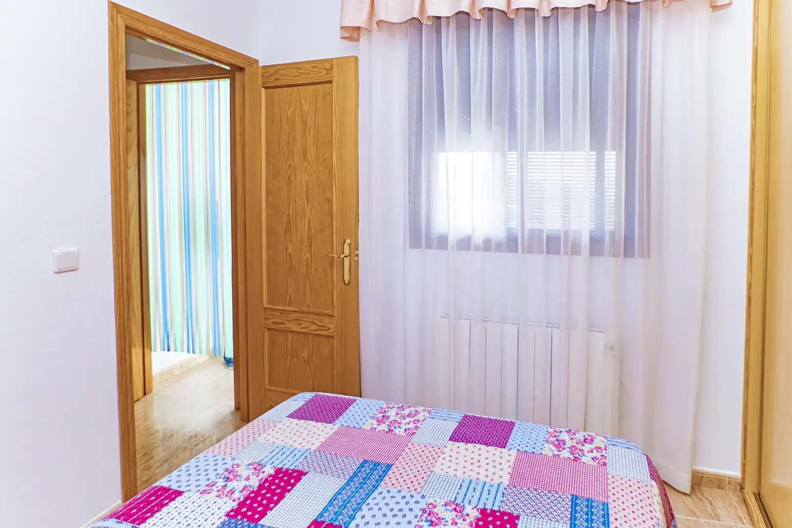 Schlafzimmer von Country house zum Verkauf in Paterna del Río