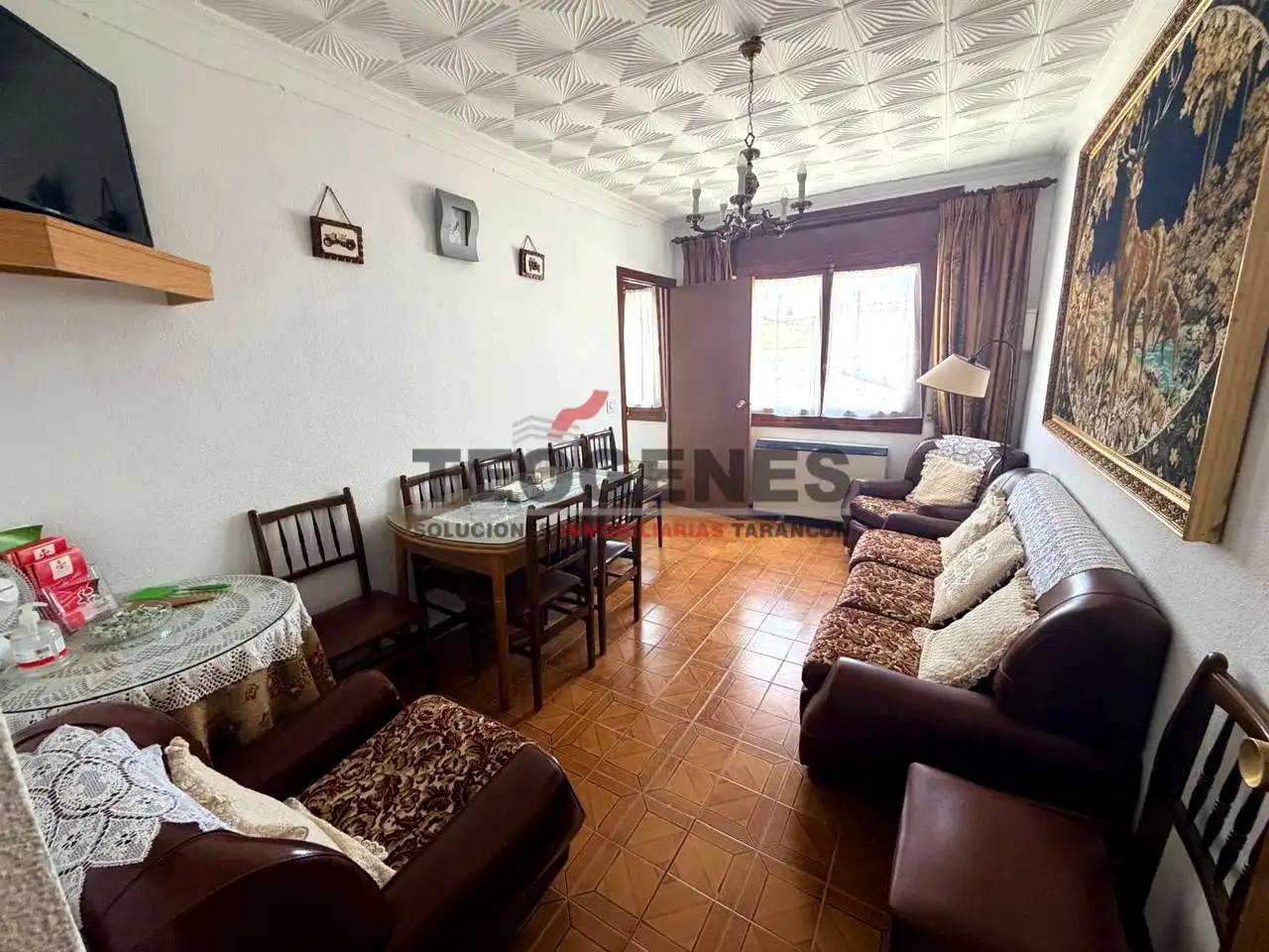 Sala de estar de Casa o chalet en venta en Campos del Paraíso con Calefacción, Terraza y Amueblado