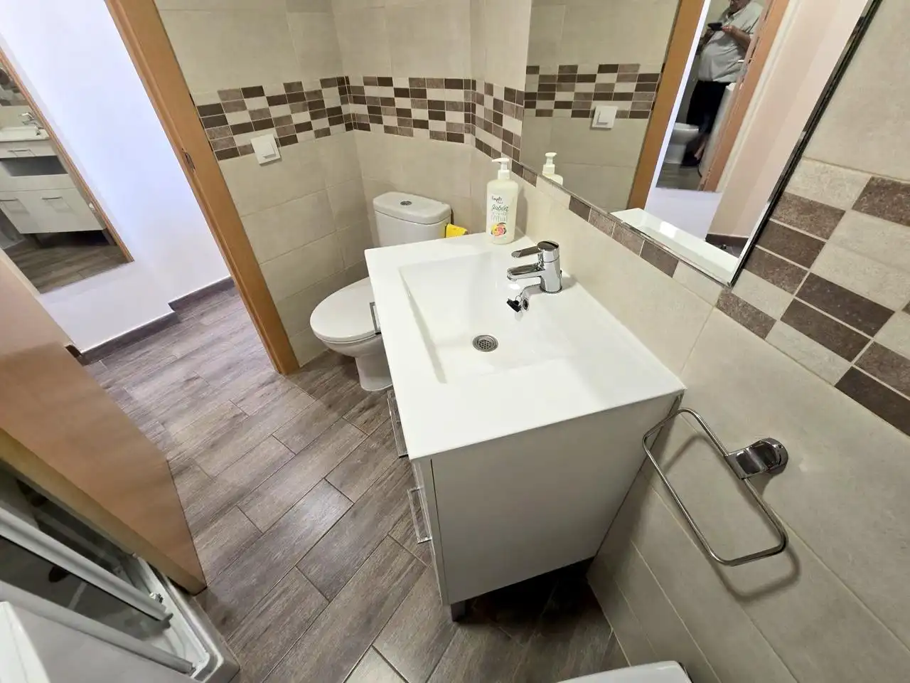 Bany de Apartament en venda en Gandia amb Aire condicionat, Terrassa i Moblat