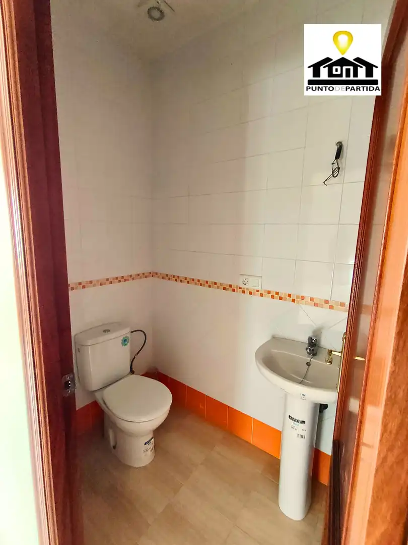 Bany de Edifici en venda en Las Cabezas de San Juan