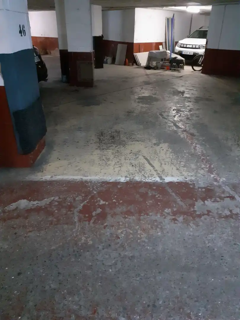 Garage zum Verkauf in Donostia - San Sebastián 