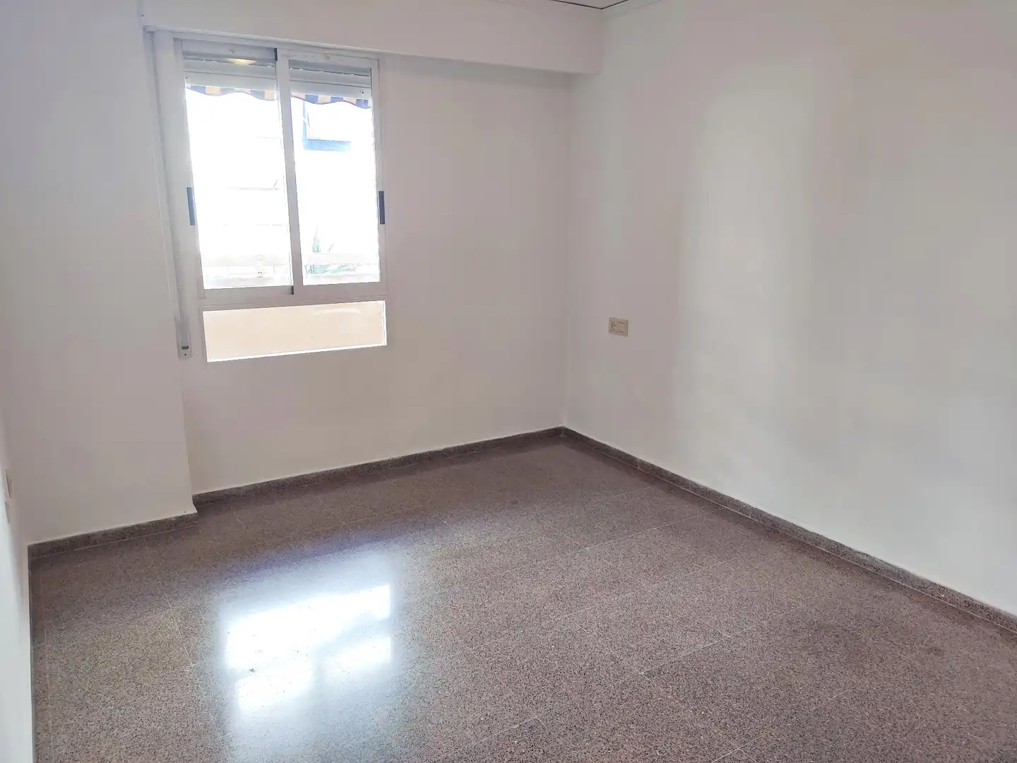 Schlafzimmer von Wohnung zum Verkauf in Gandia mit Heizung, Waschmaschine und Balkon