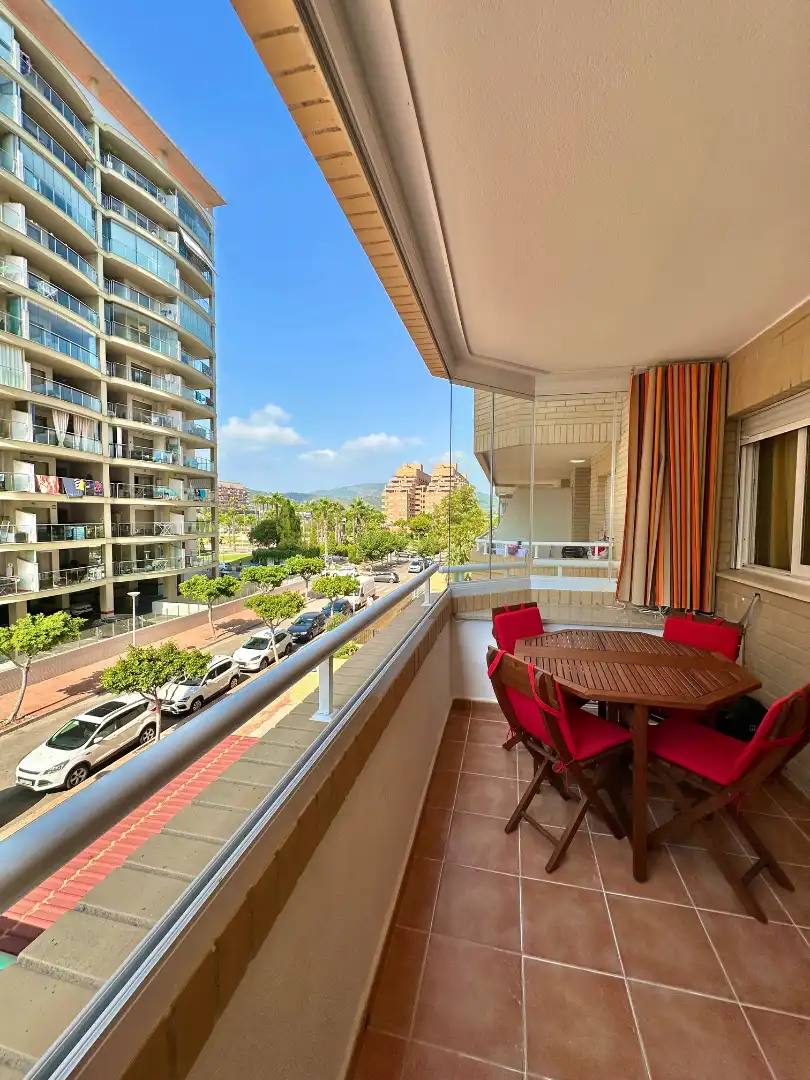 Vista exterior de Apartament en venda en Oropesa del Mar / Orpesa amb Aire condicionat, Calefacció i Moblat