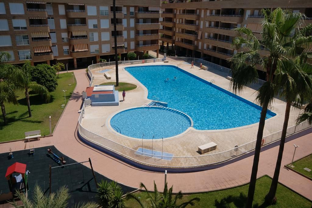 Piscina de Apartament de lloguer en Dénia amb Aire condicionat, Calefacció i Terrassa