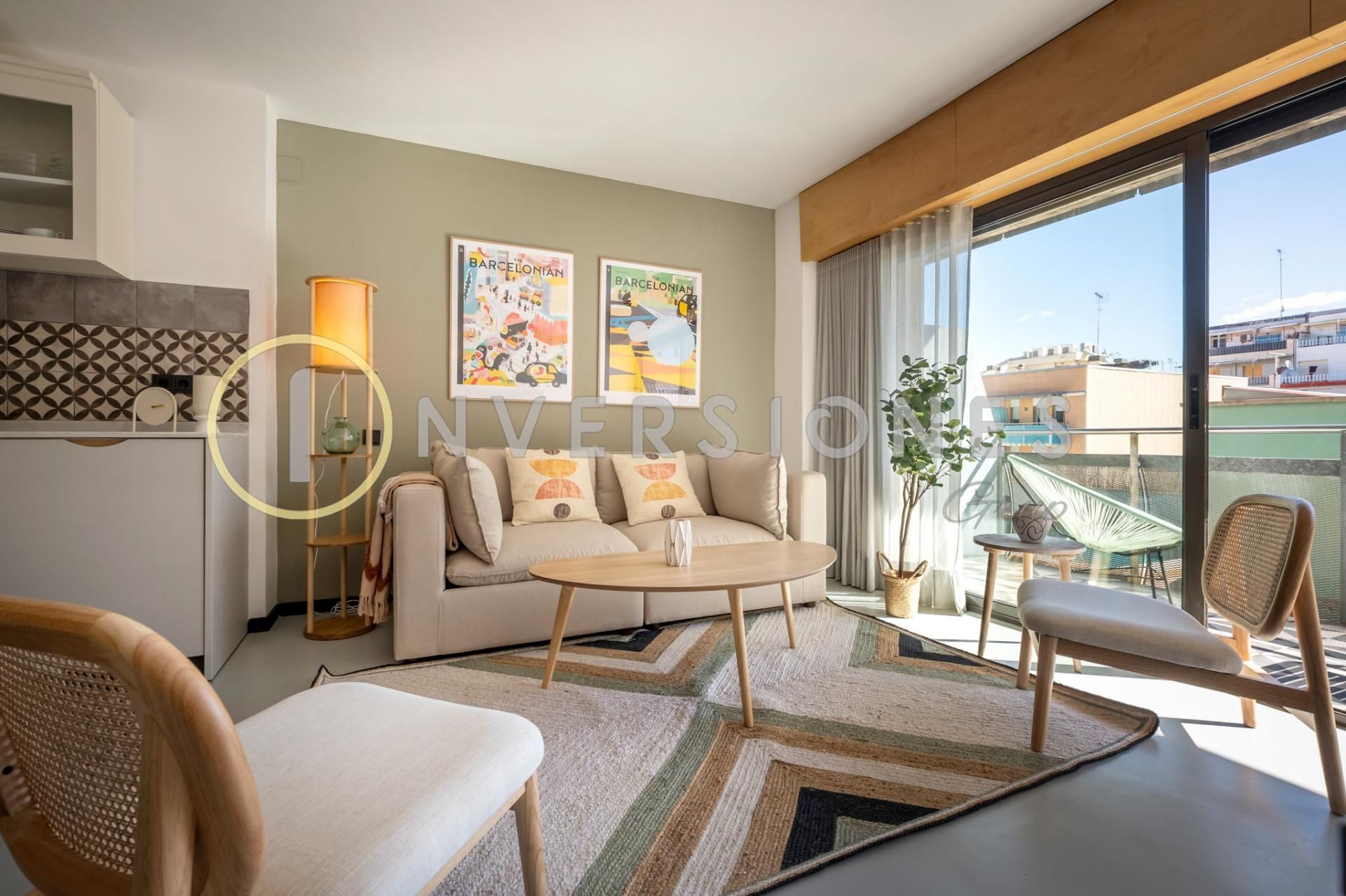 Living room of Flat to rent in  Barcelona Capital  with Air Conditioner, Heating and Balcony