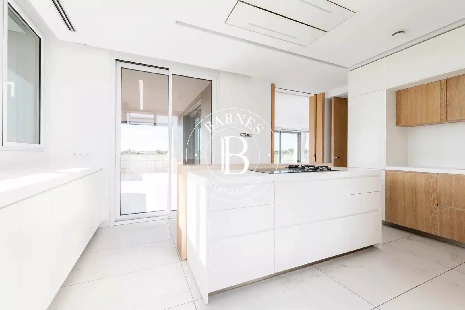 Kitchen of Flat for rent in Pozuelo de Alarcón  with Air Conditioner, Heating and Terrace
