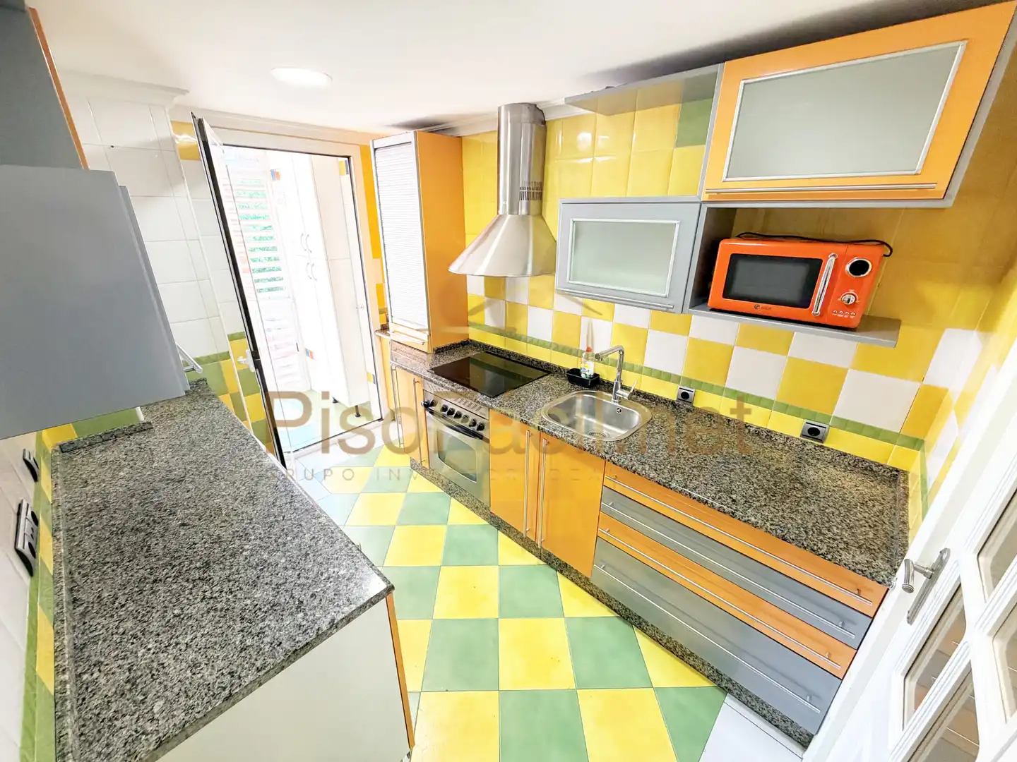 Kitchen of Flat for sale in Valdemoro  with Heating, Parquet flooring and Storage room