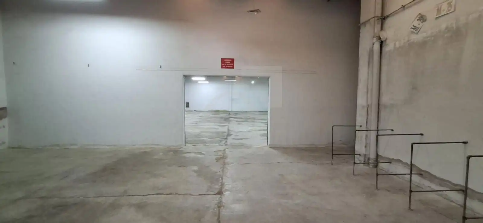 Industrial buildings for sale in Valencia