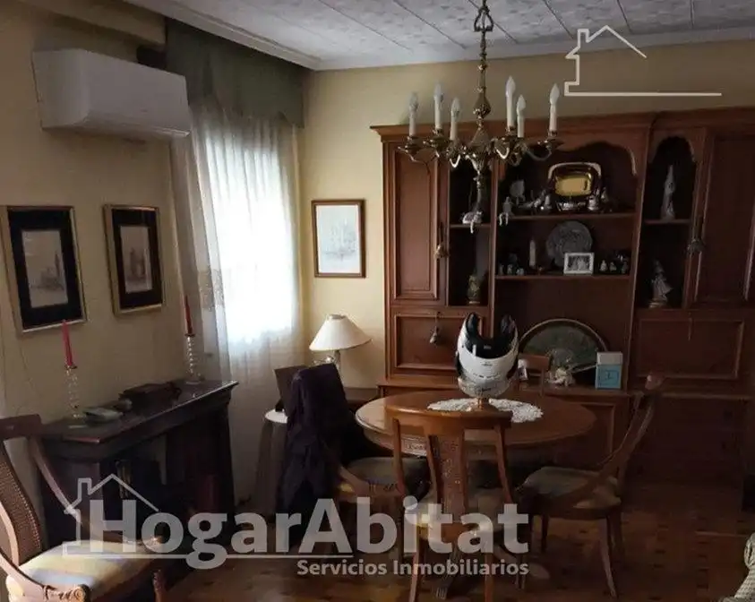 Sala d'estar de Pis en venda en Valencia amb Aire condicionat, Calefacció i Parquet