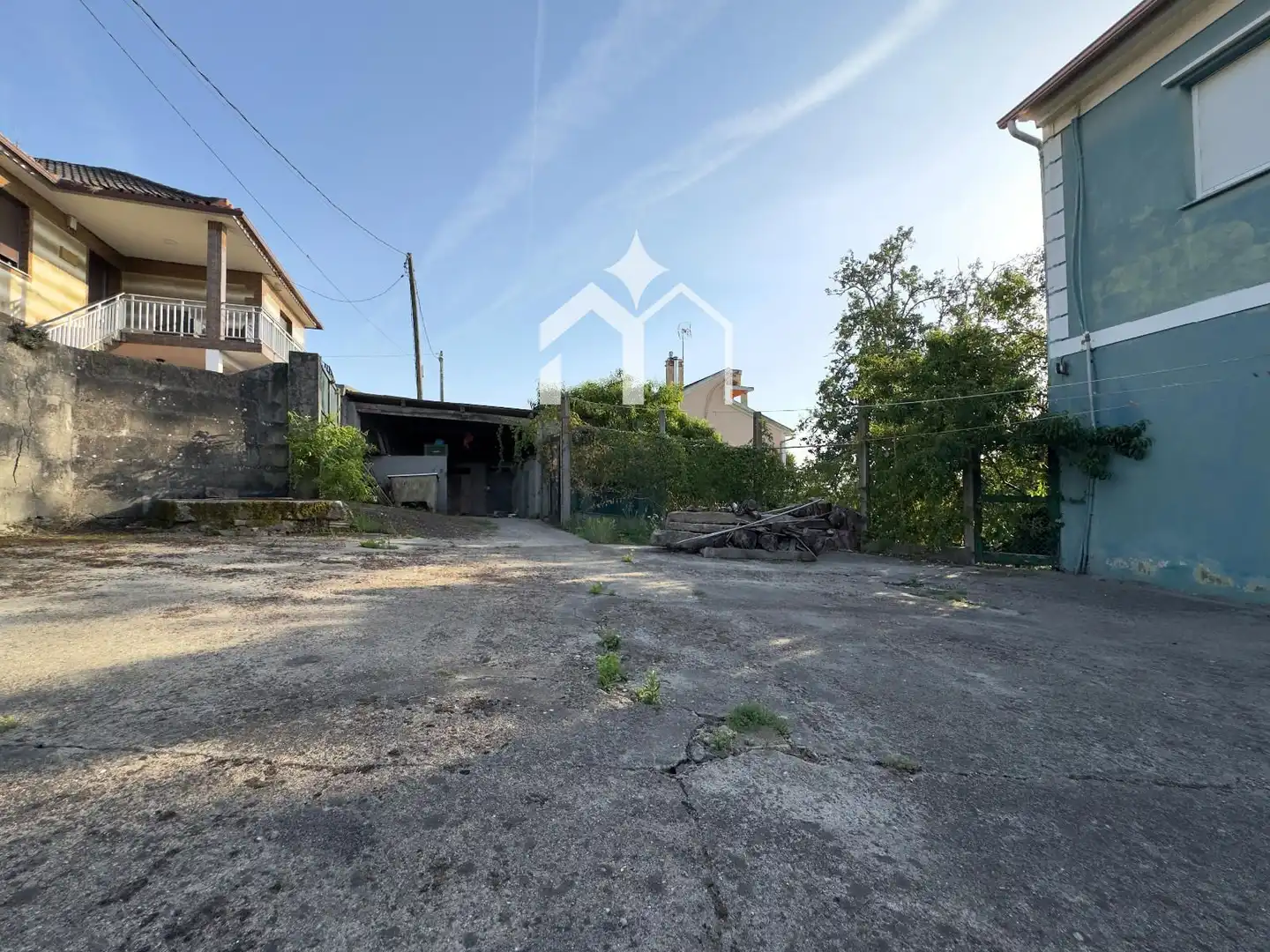 Außenansicht von Haus oder Chalet zum Verkauf in Bueu mit Heizung und Ofen