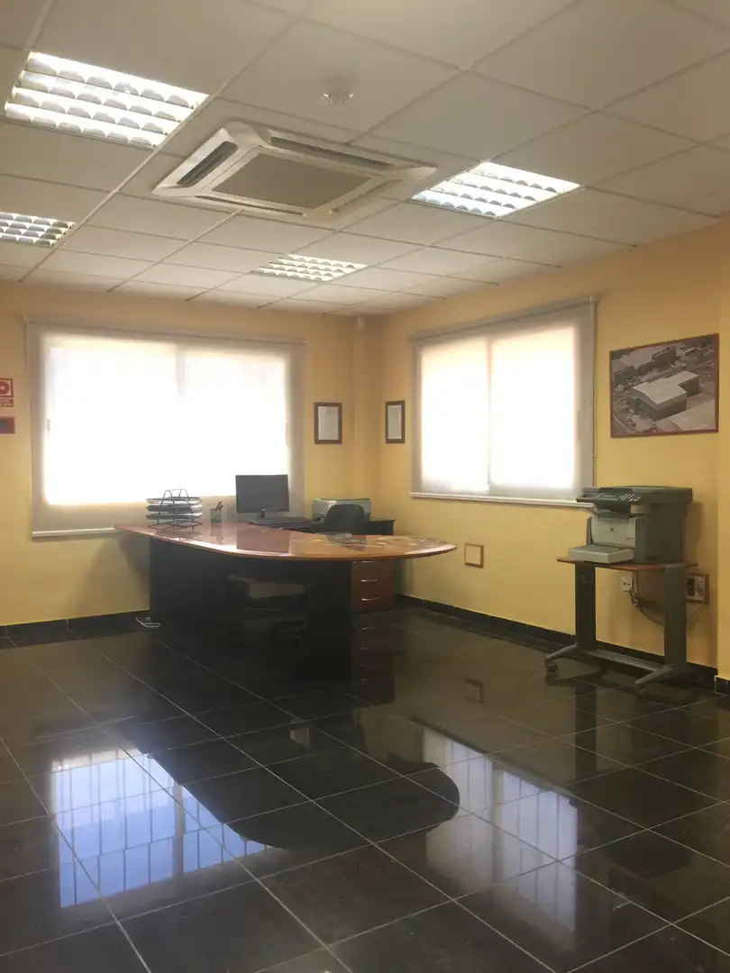 Industrial buildings for sale in Candelaria