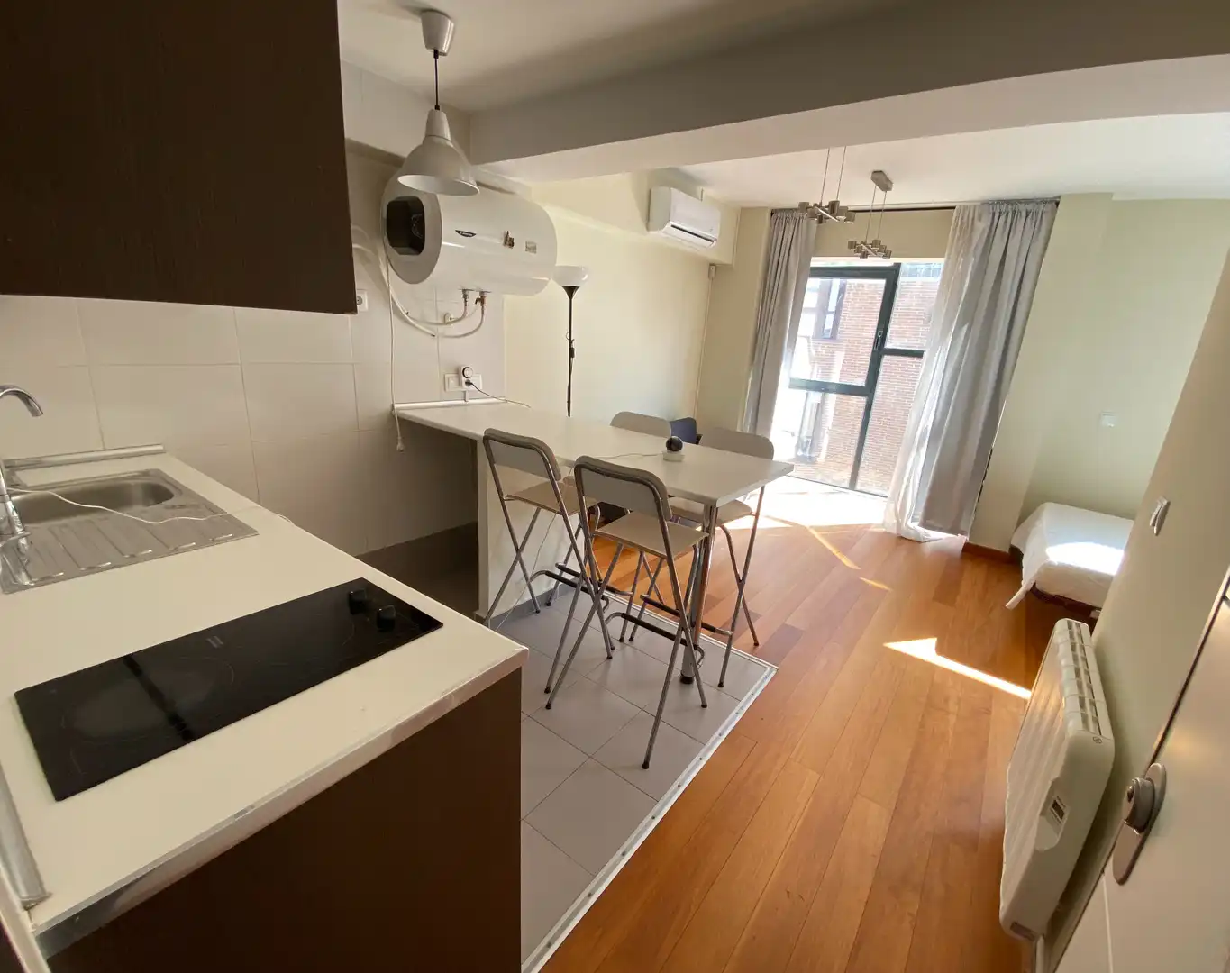 Studio avec terrasse à louer à Calle de Martínez, imagen 6