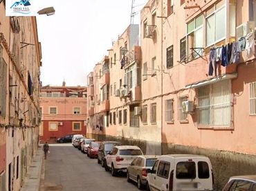 Pis en venda a Calle JUAN GOYTISOLO