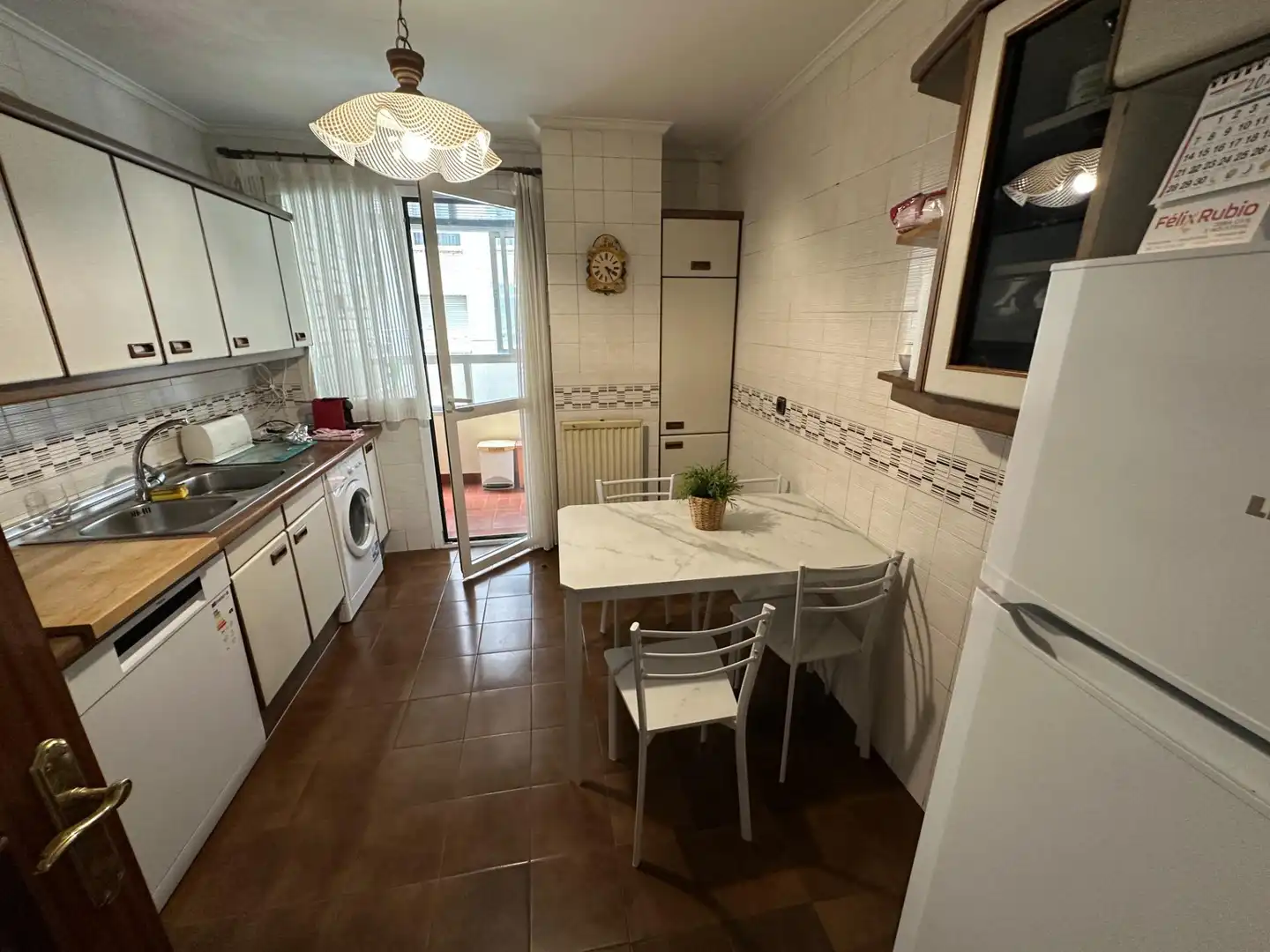 Kitchen of Flat for share in Burgos  with Heating and Furnished